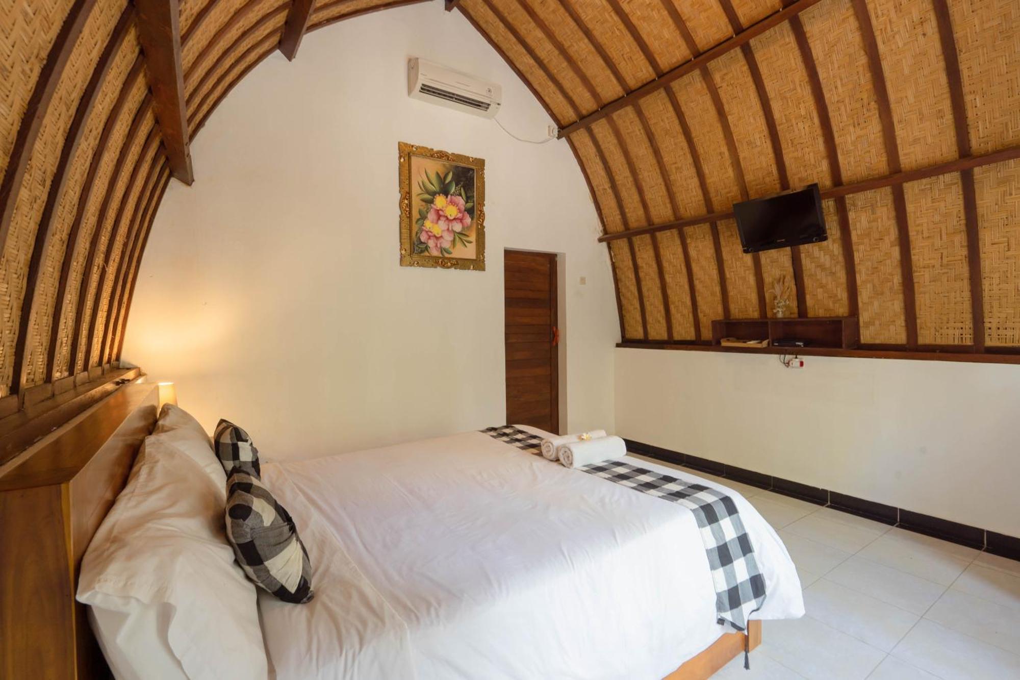 Ratu Cottage By Ourstory Travels Batununggul エクステリア 写真