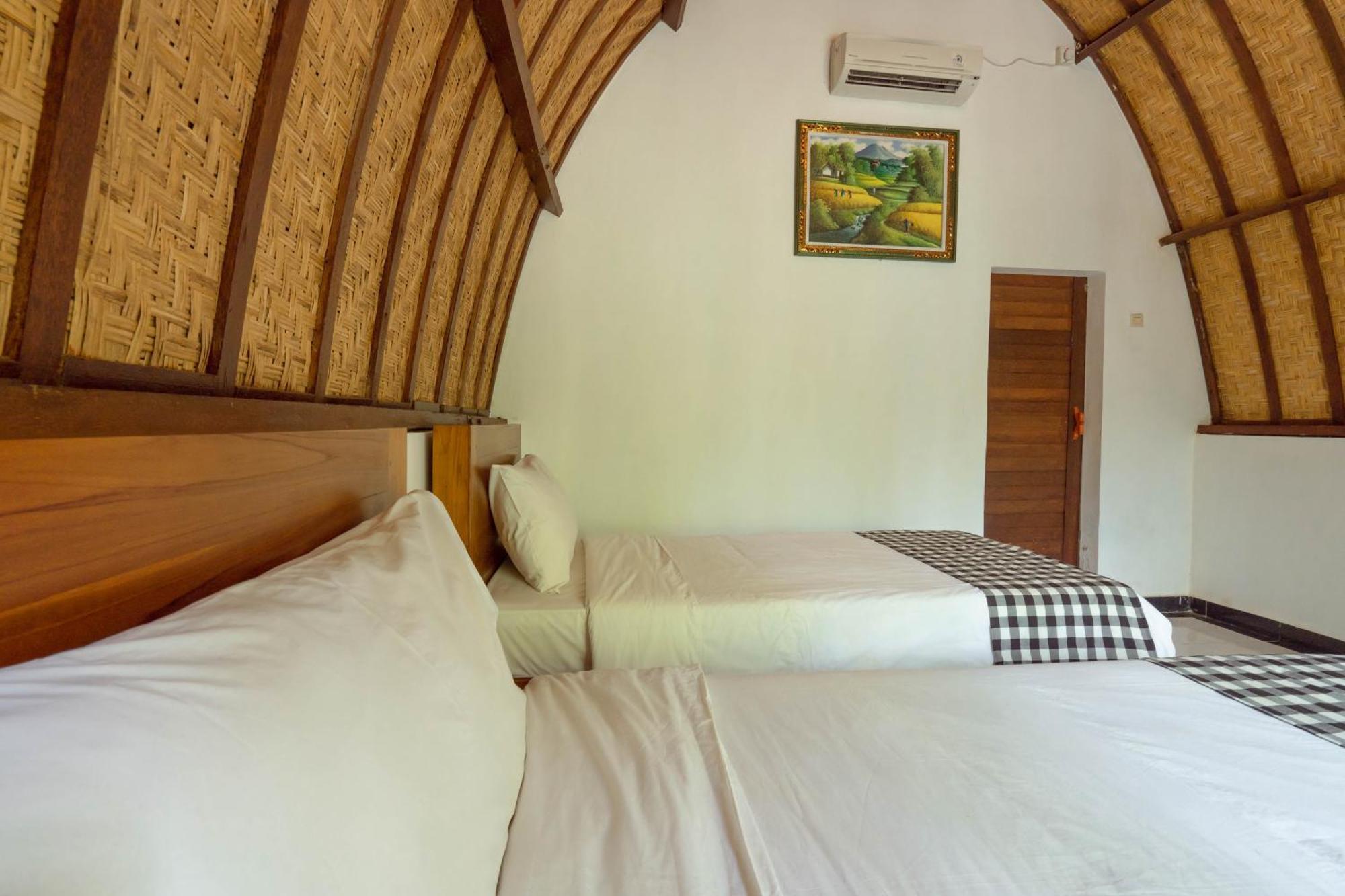 Ratu Cottage By Ourstory Travels Batununggul エクステリア 写真